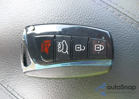 2015 Hyundai Santa Fe Sport 2.0L Turbo z USA, uszkodzony, nr VIN 5XYZU3LA5FG269017